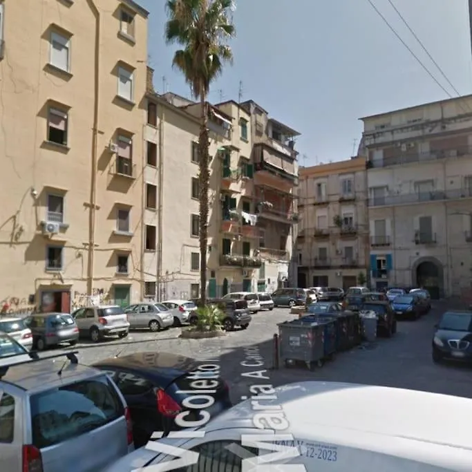 F839 Apartment Neapel