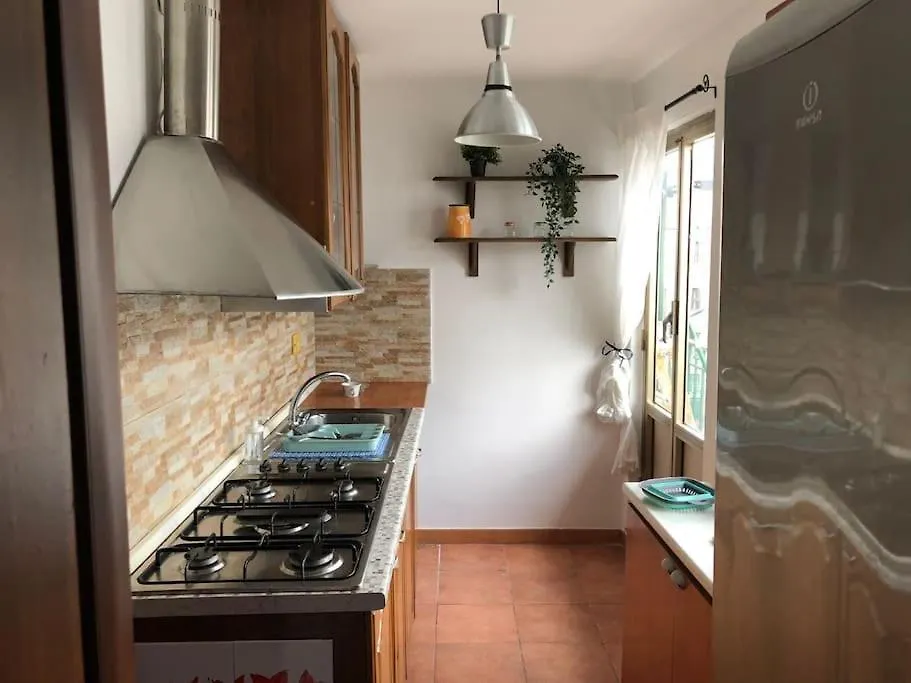 F839 Apartment Neapel Italien
