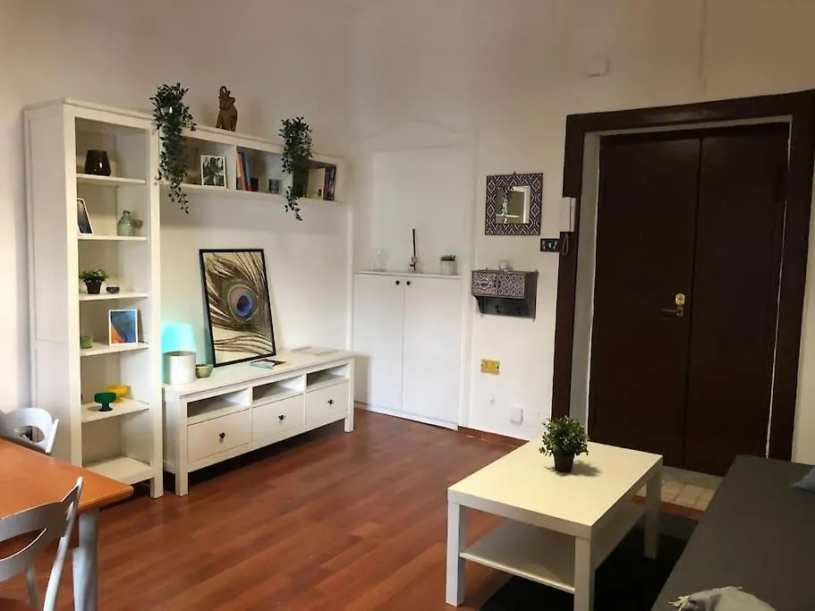 F839 Apartment Neapel