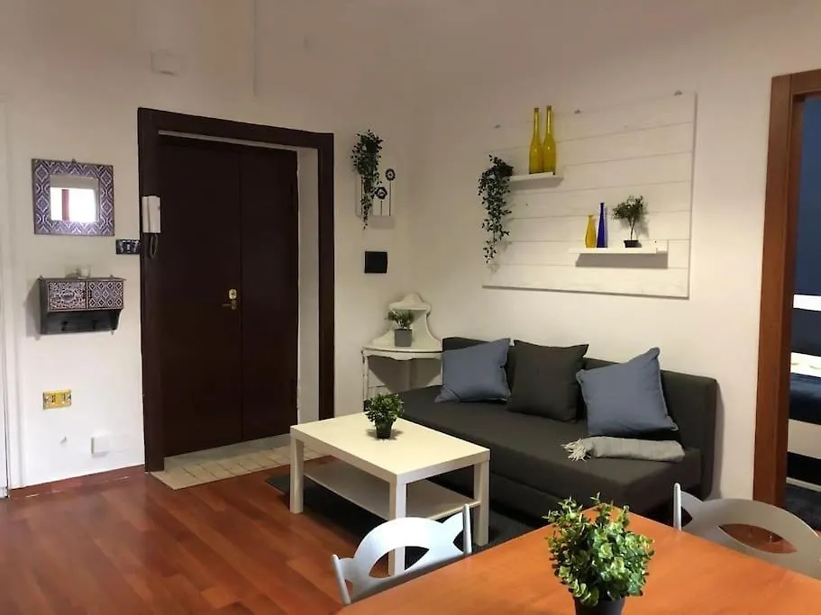 F839 Apartment Naples