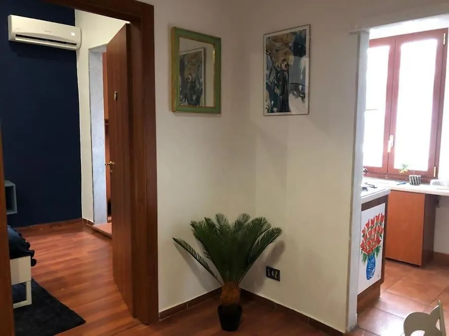 F839 Apartment Naples